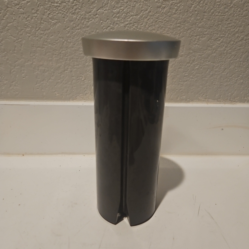 Breville **the Juice Fountain** Juicer BJE200xl Food Pusher Replacement part